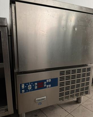 Abbattitore di temperatura electrolux 5 teglie