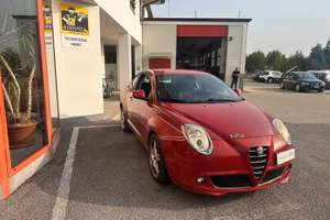 Alfa Romeo MiTo 1.6 JTDm 16V Distinctive Sport Pac