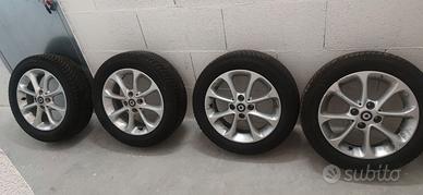 Gomme e cerchi per Smart 4 FORI