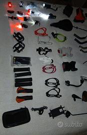 Accessori Bici. Cavalletto + Pompa + Luce +