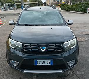 Dacia Sandero Stepway 1.5 dci full optional 