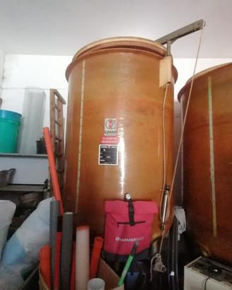 Serbatoi in vetroresina