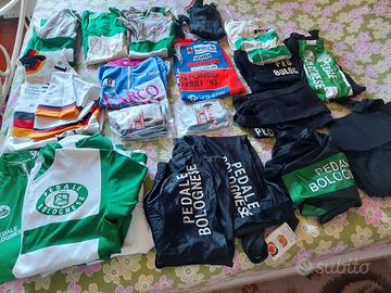 abbigliamento da ciclista