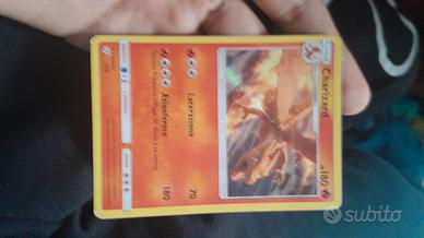 charizard edizione di detective pikachu