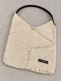 Borsa handmade all’uncinetto color crema – Nuova