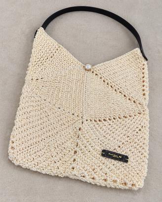 Borsa handmade all’uncinetto color crema – Nuova