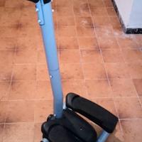 Step (o stepper) con manubrio