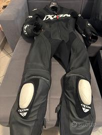 Tuta intera ixon moto