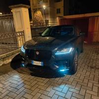 JAGUAR F-PACE 2.0 D 180 CV R-sport