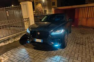 JAGUAR F-PACE 2.0 D 180 CV R-sport