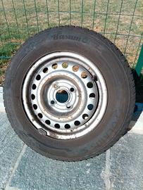 gomme con cerchi.