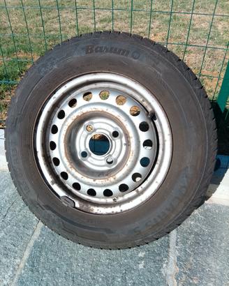 gomme con cerchi.