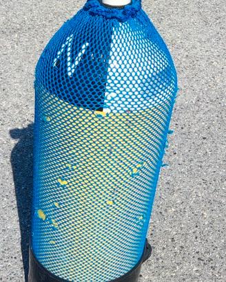 Bombola e due mute stagne