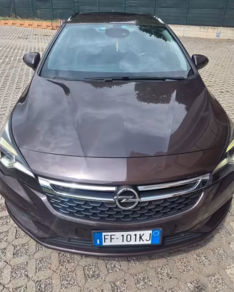 opel astra k 1.4 benzina turbo full optional 