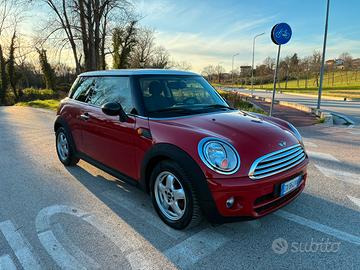 Mini Cooper D 1.6 16v 109cv