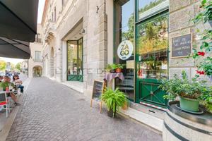 CONEGLIANO attività di Bar in zona centrale C702