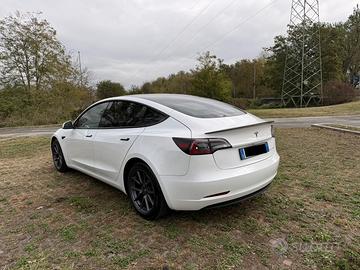 Tesla Model 3 Long Range Dual Motor AWD