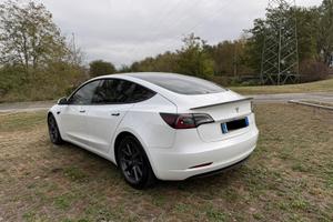 Tesla Model 3 Long Range Dual Motor AWD Trattabile