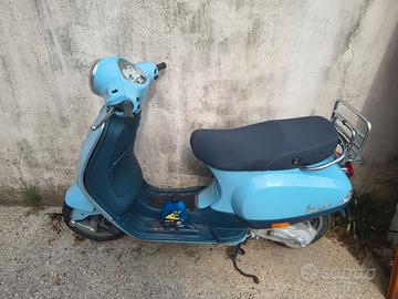 Piaggio Vespa LX 50 4T