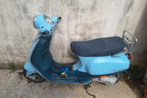 Piaggio Vespa LX 50 4T
