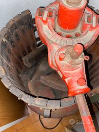 Attrezzatura per vinificare