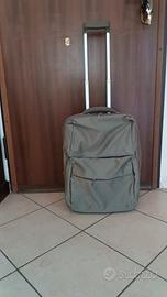 valigia originale "Mandarina Duck" 