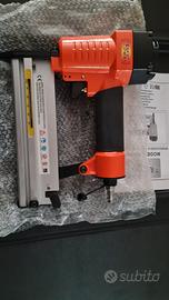 Sparachiodi e graffette pneumatica