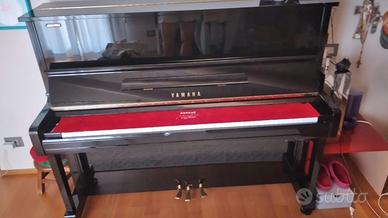 Pianoforte verticale Yamaha U silent