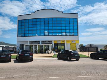 Nuovi uffici alta visibilita'