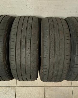 Pneumatici Hankook 