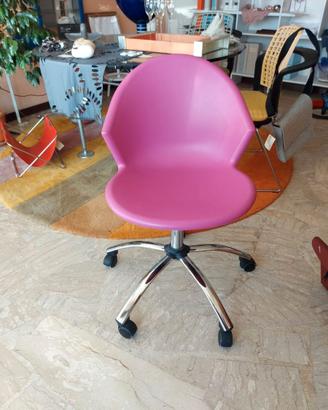 Poltroncina su ruote "Sissy" fucsia