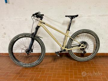 COMMENCAL META HT AM