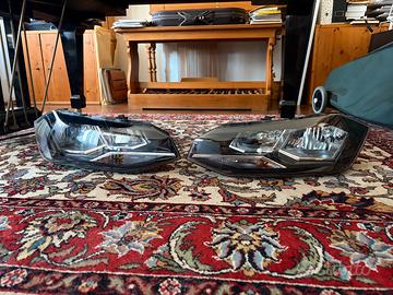 Fanali anteriori originali Volkswagen Polo VII AW1