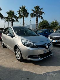 Renault Scenic Scénic XMod 1.5 dCi 110CV Live