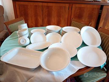 Servizio piatti Barilla completo