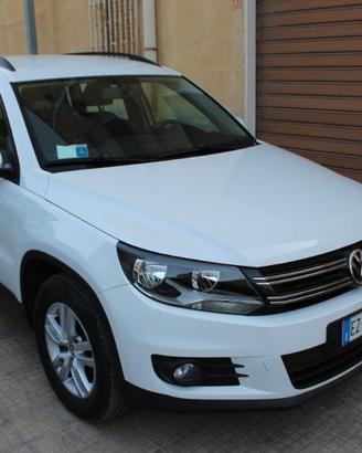 VOLKSWAGEN Tiguan 2.0 TDI 110 CV Sport & Style B