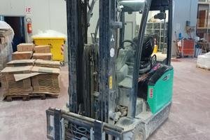 CARRELLO ELEVATORE ELETTRICO MITSUBISHI Mod. FB20A