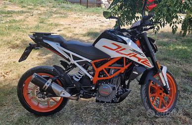 KTM Duke 390