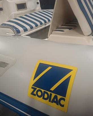 gommone  zodiac in eccellenti   condizioni 