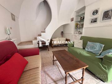 GRAZIOSA CASETTA INDIPENDENTE a Oliena