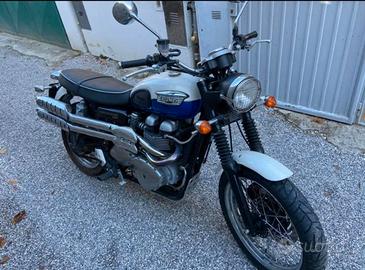 Triumph scrambler 900