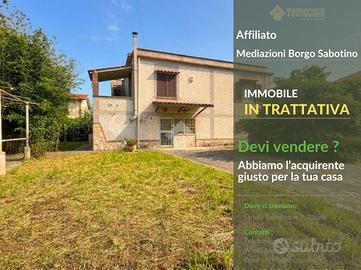 CASA INDIPENDENTE A LATINA