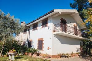 Soluzione semindipendente