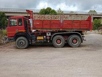 Iveco 330-36