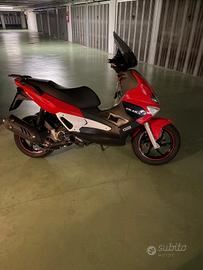 gilera 125 runner st scooter 