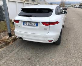 Jaguar f-pace r sport