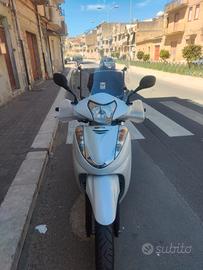Honda SH 300i