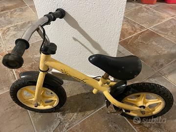 bici infanzia a spinta