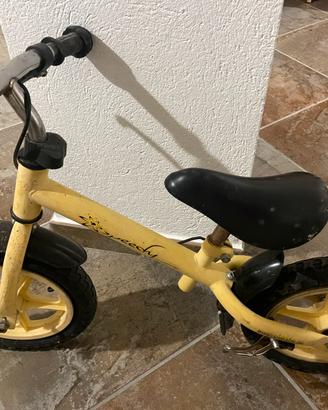 bici infanzia a spinta