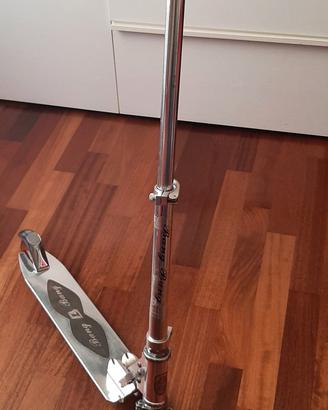 Monopattino bambino in acciaio 